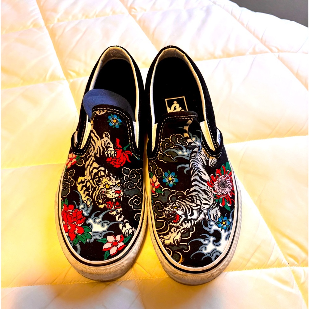 Vans slip on Tiger Floral w9.5